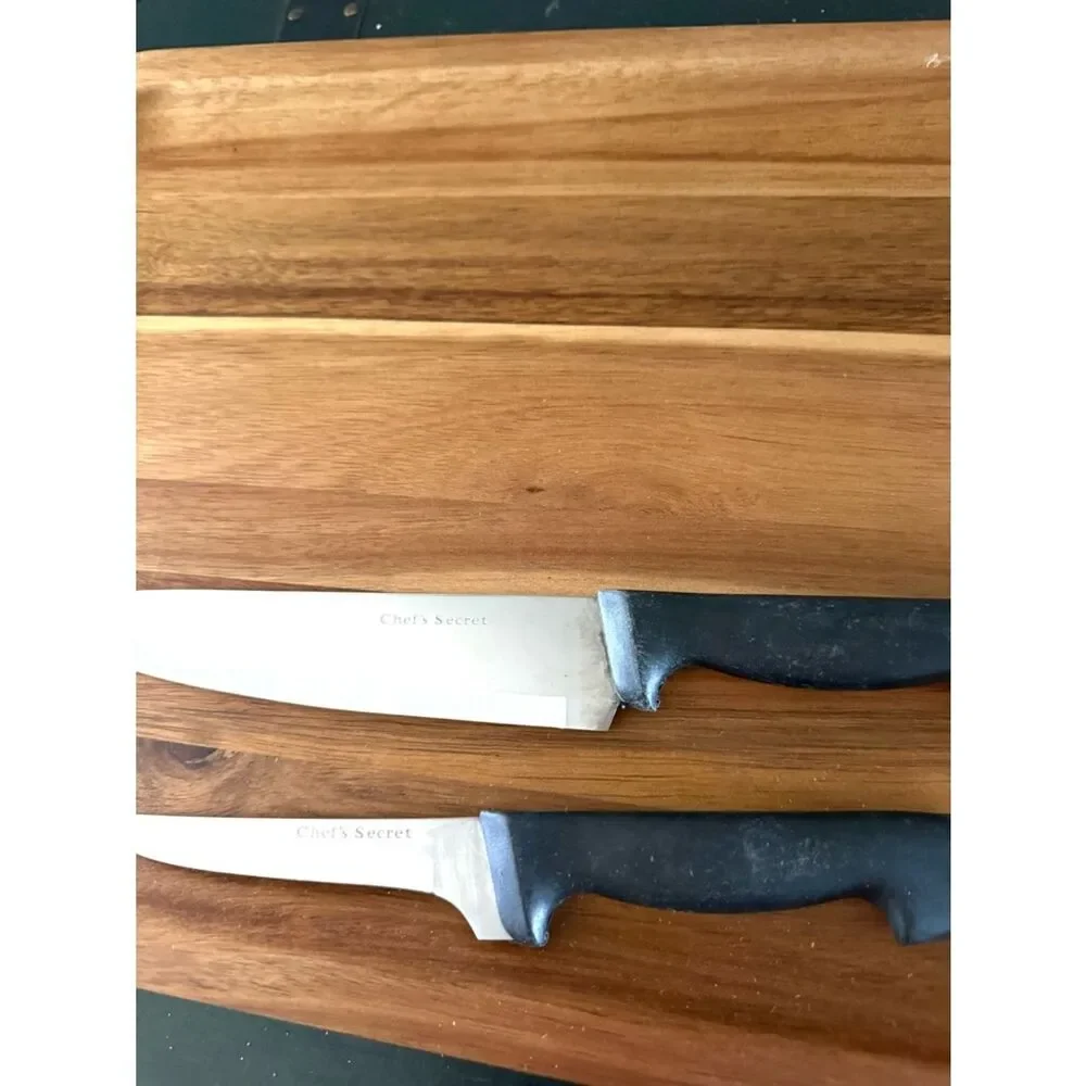 Chef's Secret Kitchen and Carving Knife in Good Condition 2 Knives